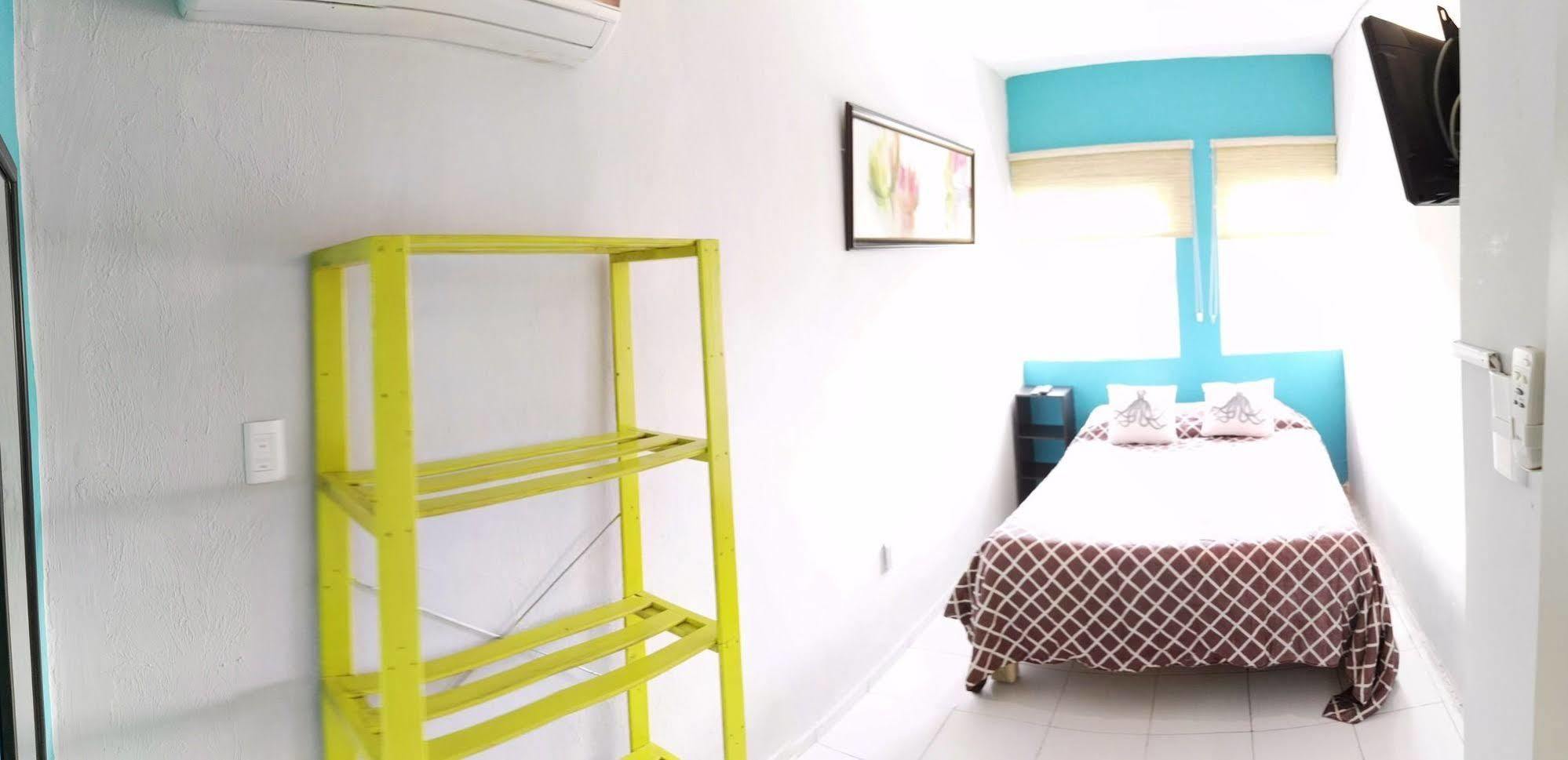 Oyster Hostel Veracruz Esterno foto